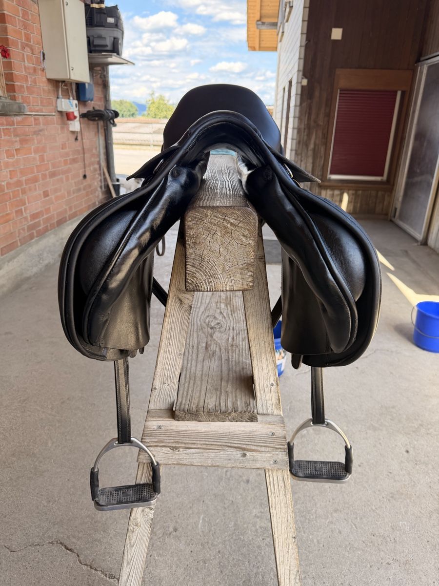 Sattel & Sattelzubehör: Vielseitigkeitssattel Reiten – Gebraucht aus Uebeschi von snow-sports 4