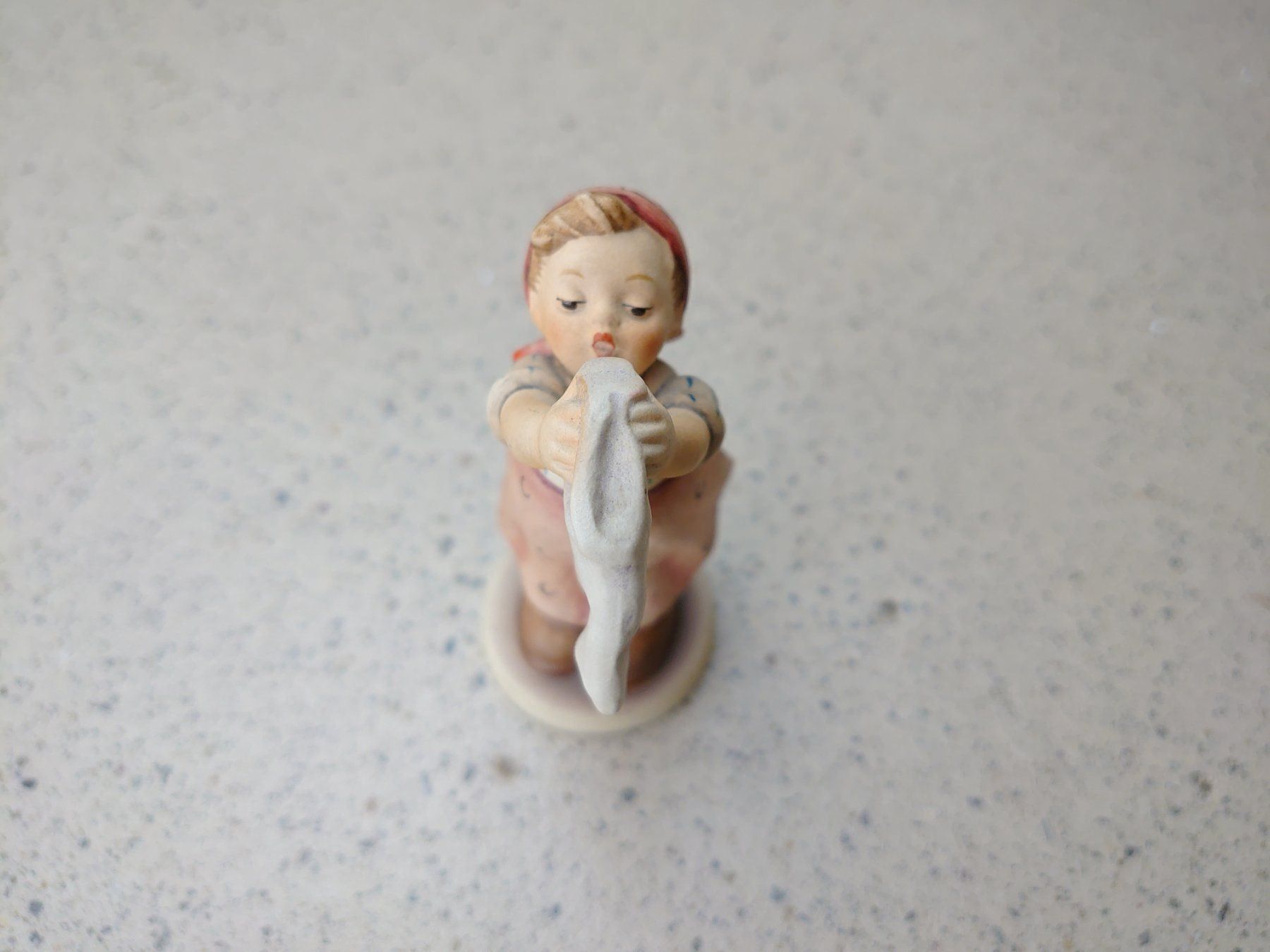 Statuette: Goebel Rosa Magd Figur – Usato da Zürich venduto da safenia87 2