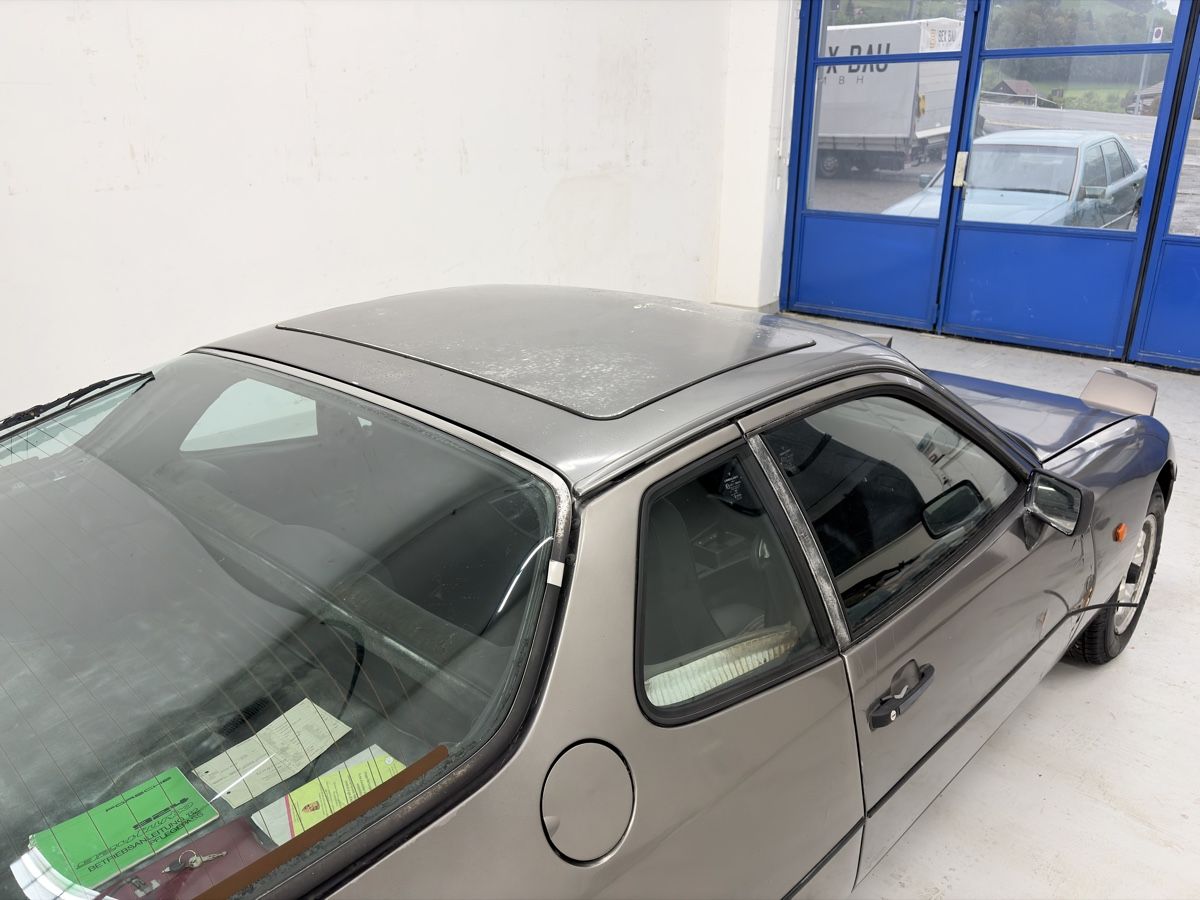 Porsche Autos: Porsche 924  – Defekt aus Kilchberg ZH von mrzh8000 9
