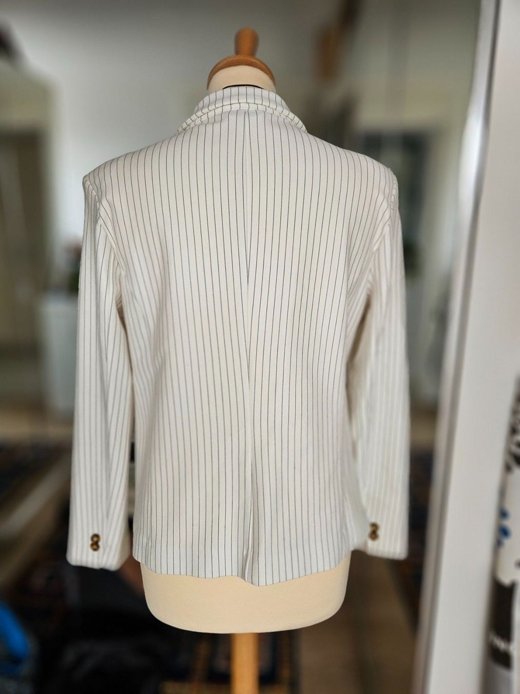 Only Giacche: Blazer Rayé Only T.L – Usato da Cheyres venduto da Karine-Schweiz 4