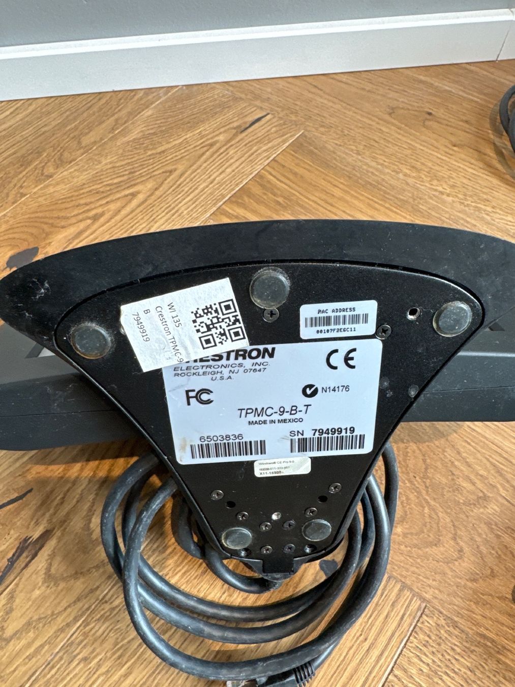 Crestron Sonstige Elektronik: Crestron panels / Display 3 Stück – Gebraucht aus Dietlikon von  4