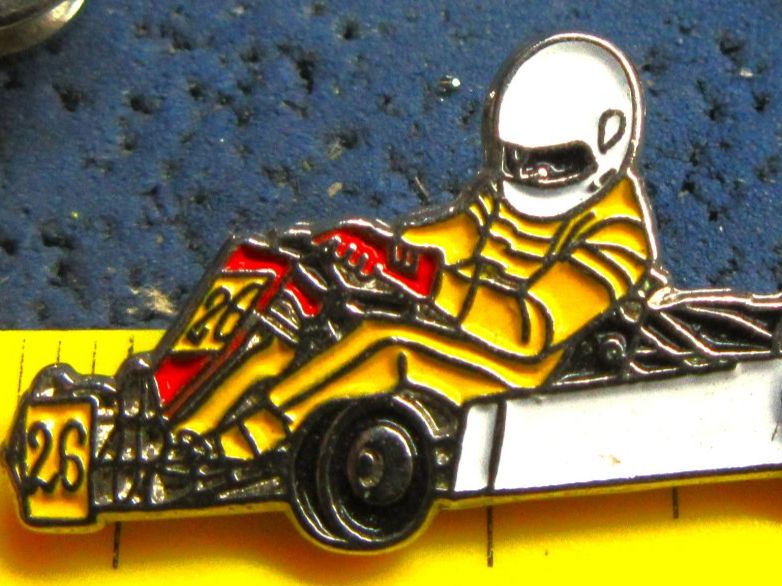 GO KART RACING PIN KLEIN-FEIN MIT SECURITY-CLIP (Gebraucht) in Ettingen ...