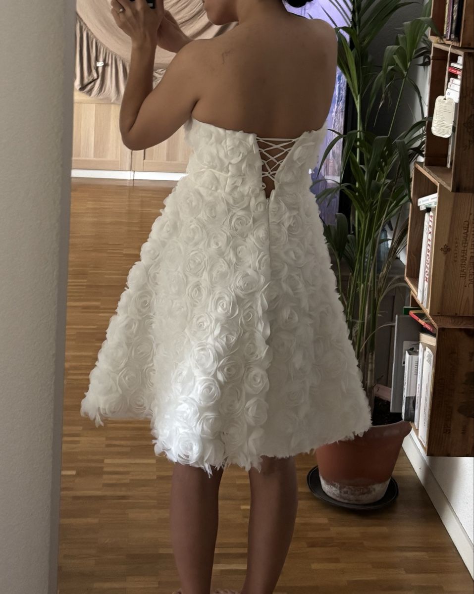 Vestiti: Robe de mariée  – Nuovo e nell'imballaggio originale da Vevey venduto da nis_nj5p 2