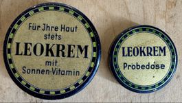 2 x winzig kleine alte Blechdose LEOKREM Leo-Werke GmbH 2.5