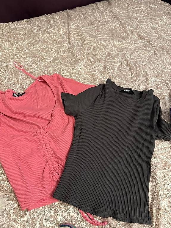 Lotti di vestiti: Varie magliette – Usato da Tenero venduto da loa_7m8d