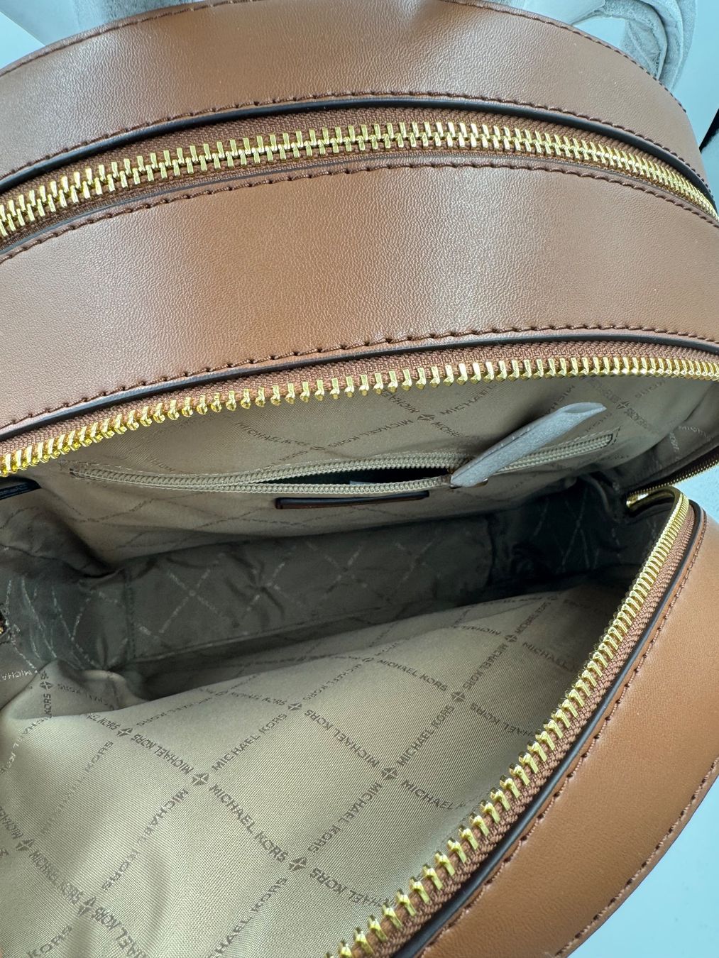 Michael Kors Zaini: Michael Kors Rucksack Large vanilla – Nuovo e nell'imballaggio originale da Wiedlisbach venduto da Sistershop 4