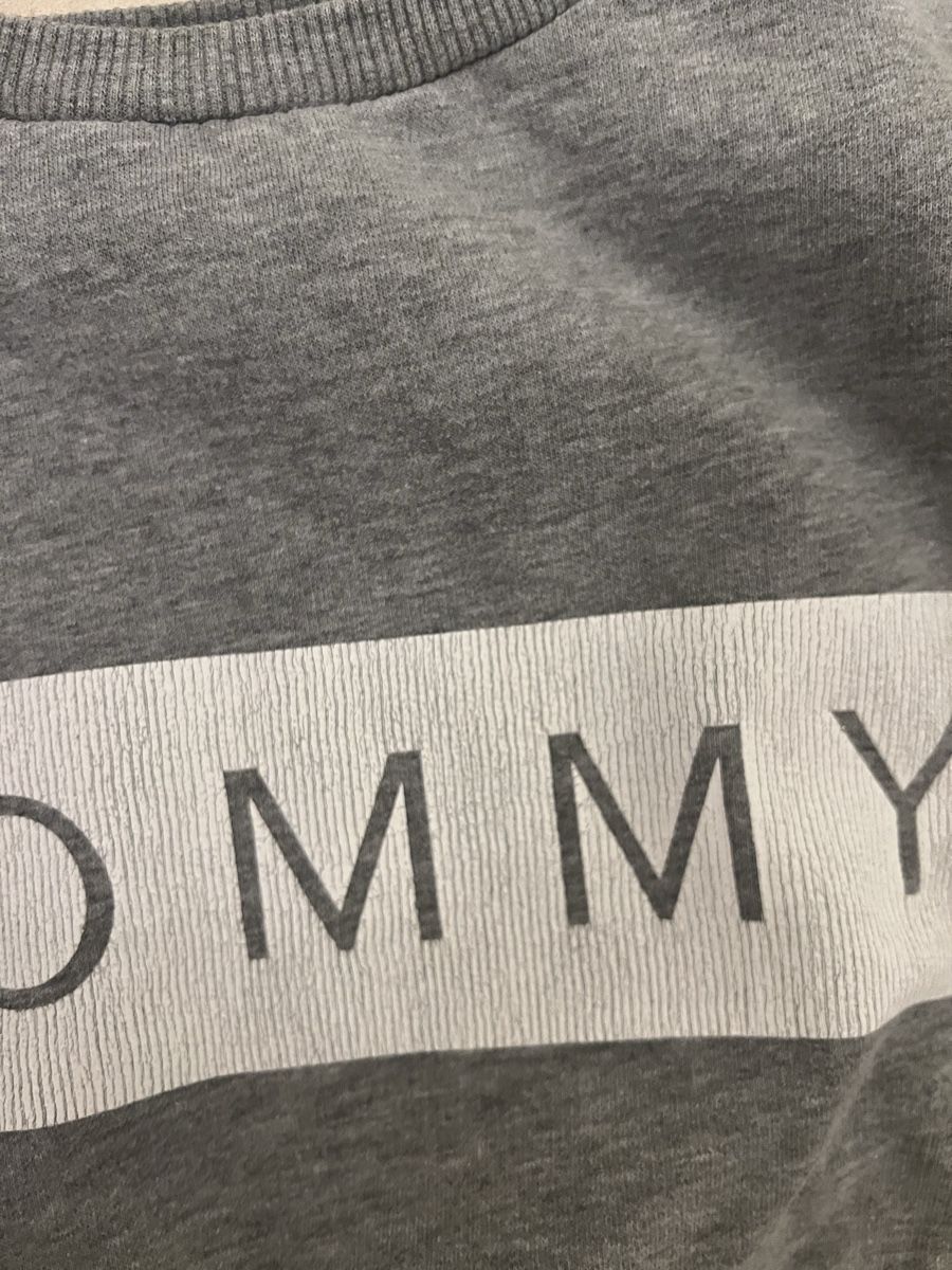 Tommy Hilfiger Pullover & Sweatshirts: Pullover – Gebraucht aus Wollerau von emelyvalerie 1
