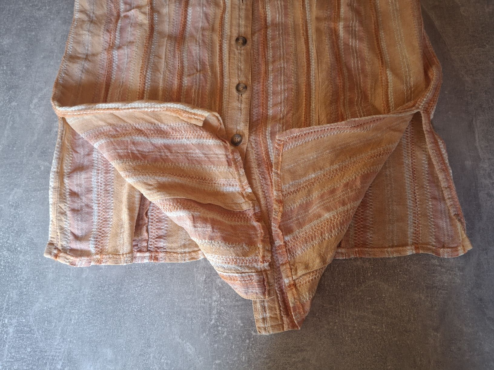 Camicette: Chemise marque Amalfi  taille 42 60% lin – Usato da Villiers venduto da san_jn5w 1