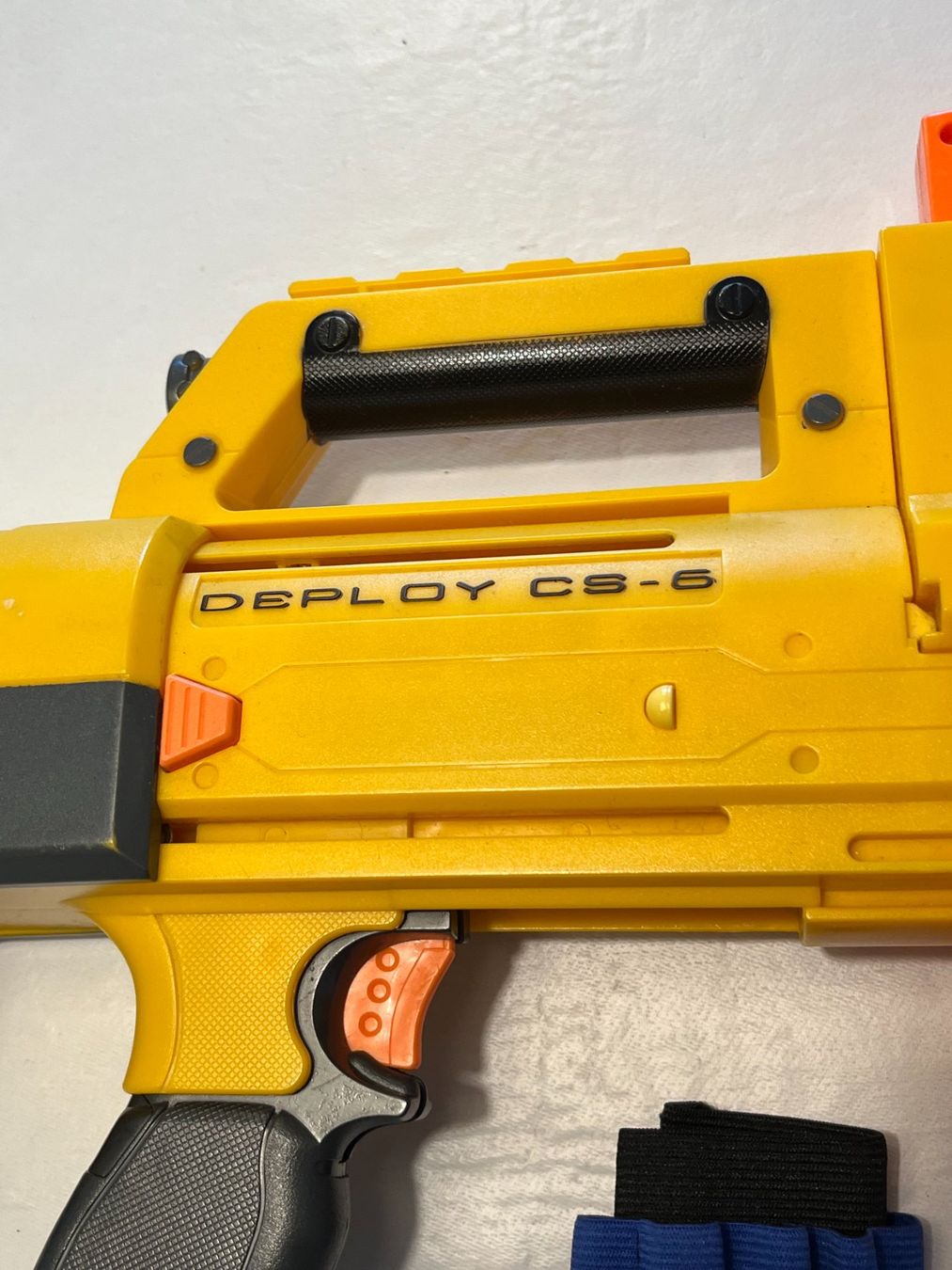Nerf Giocattoli: NERF N-Strike déployer CS-6 Soft Dart Blaster, 70 fléchette – Usato da Lausanne venduto da charlie_lau24 7