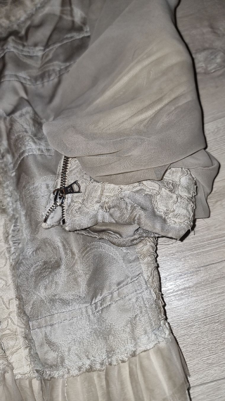 Blusen: Wunderschöne John Richmond Bluse mit Etikett, Neu – Neu und originalverpackt aus Wigoltingen von Zuckerfee84 2