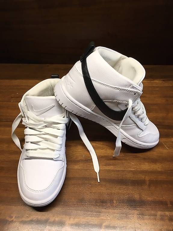 Scarpe da uomo: Sneaker, Nike R.T. Bianca ?edizione limitata? – Usato da Gordola venduto da Simijojo