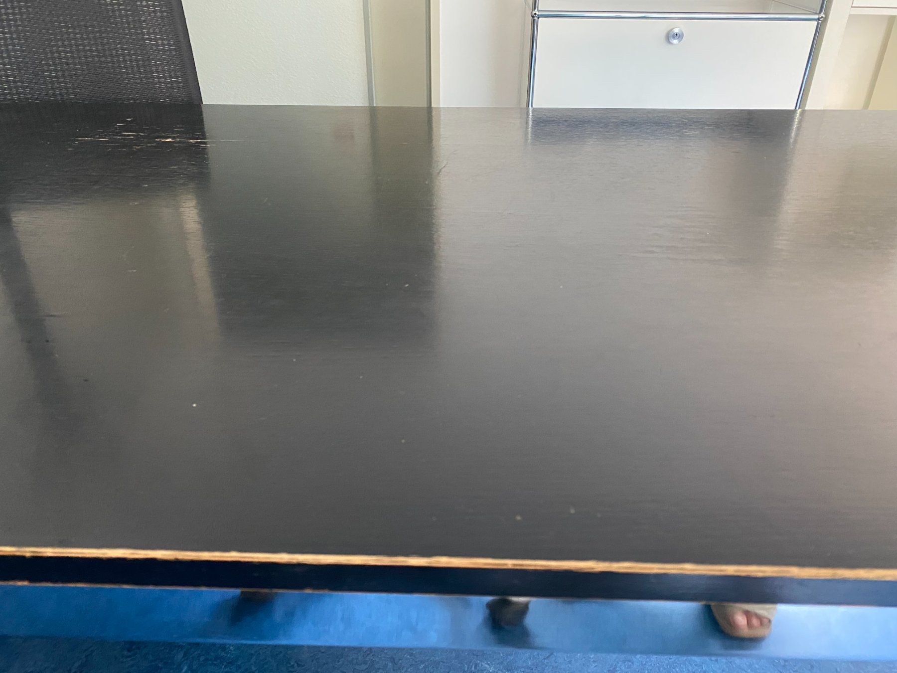 USM Tische: USM Tisch – Gebraucht aus Zürich von gnoopo 2