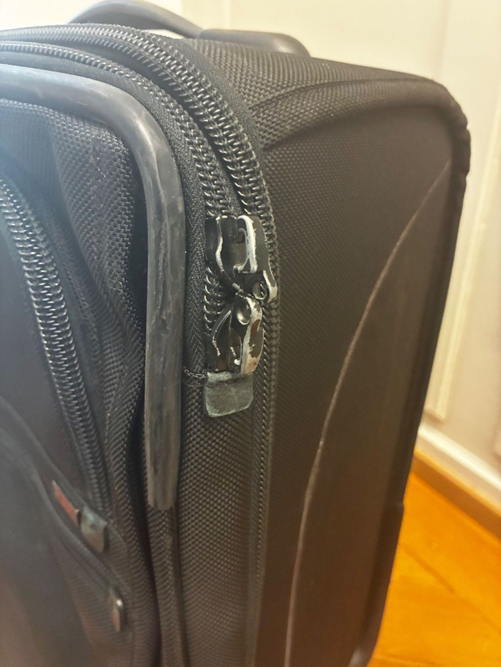 Tumi Valigie: TUMI Handgepäck-Koffer in Schwarz – Usato da Zürich venduto da jea_hzs7 8