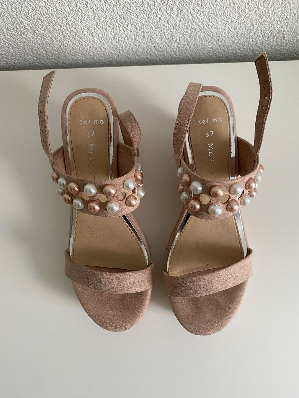 Scarpe da donna: Plateau Sandalen mit Keilabsatz (Gr. 37) – Usato da Winterthur venduto da an.ba 4