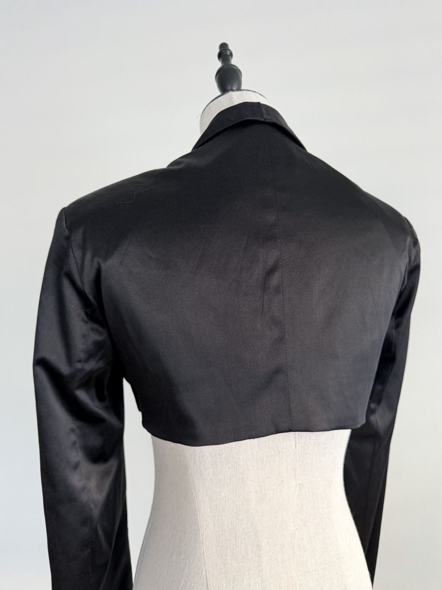 Bolero: Bolero schwarz Gr. M – Usato da Rothenburg venduto da rana7666 2