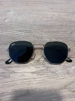 Ray ban