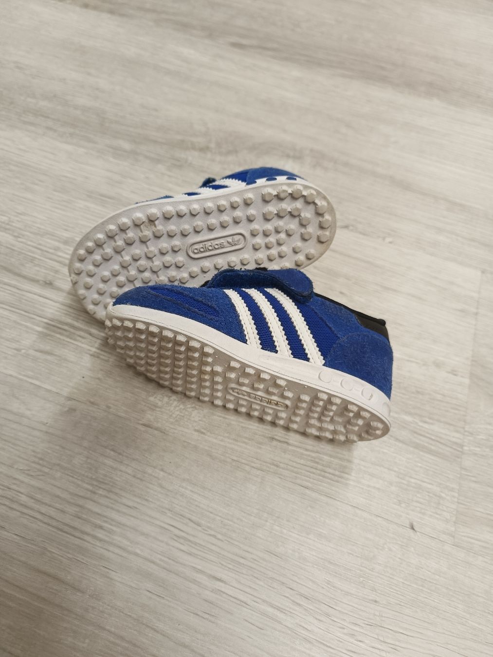 Adidas Scarpe per ragazzi: Kinder Schuhe Adidas, Gr.21 – Usato da Münsingen venduto da Nik010 4