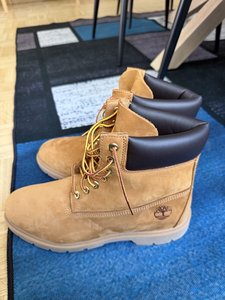 Timberland Scarpe da uomo: Timberland Wheat Nubuck Leather Boots - Size 40 EU. – Nuovo (secondo la descrizione) da Burgdorf venduto da karam86 4