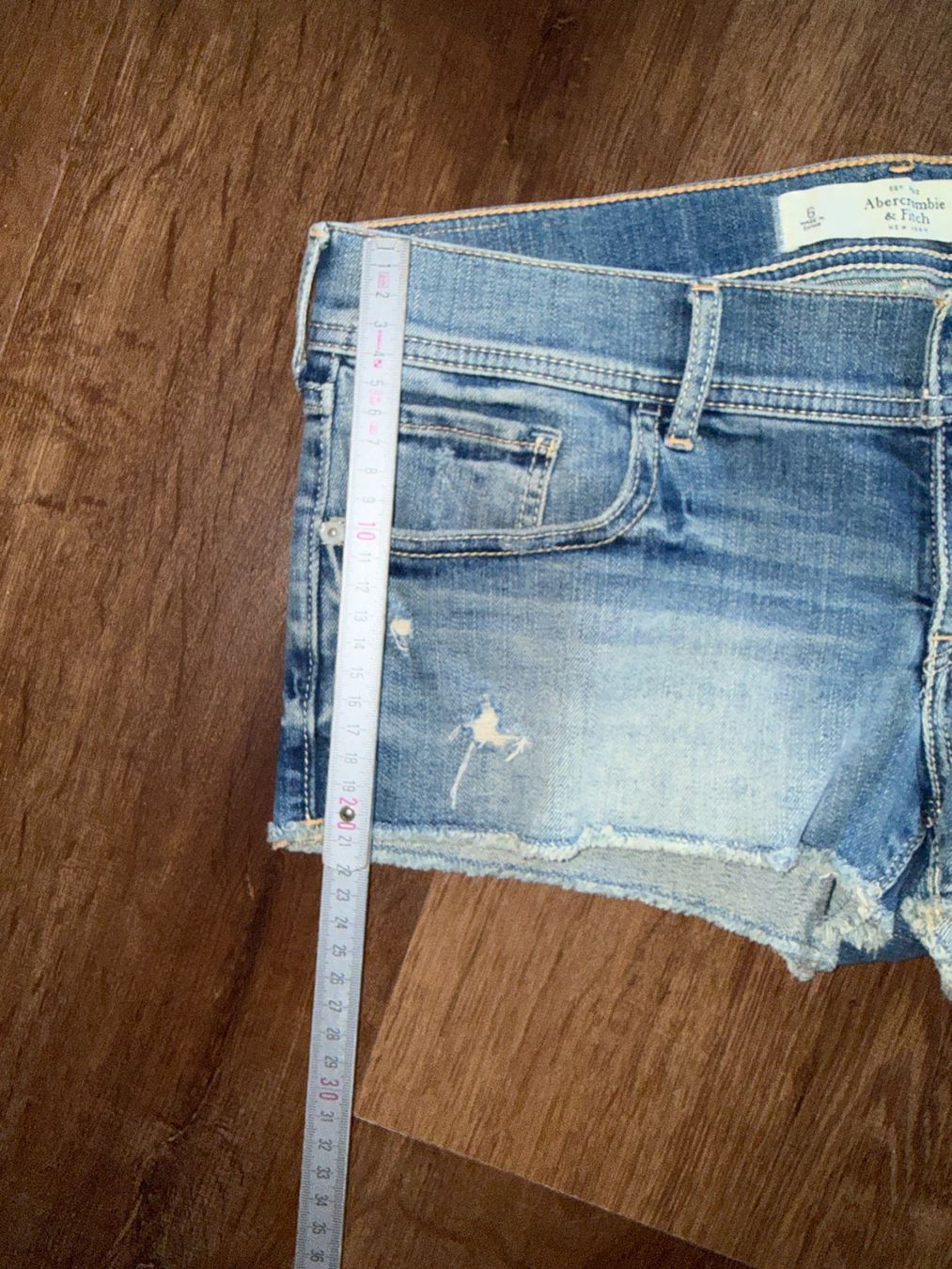 Abercrombie Pantaloni: Shorts Abercrombie - 28 – Usato da St-Sulpice VD venduto da juhdu 2