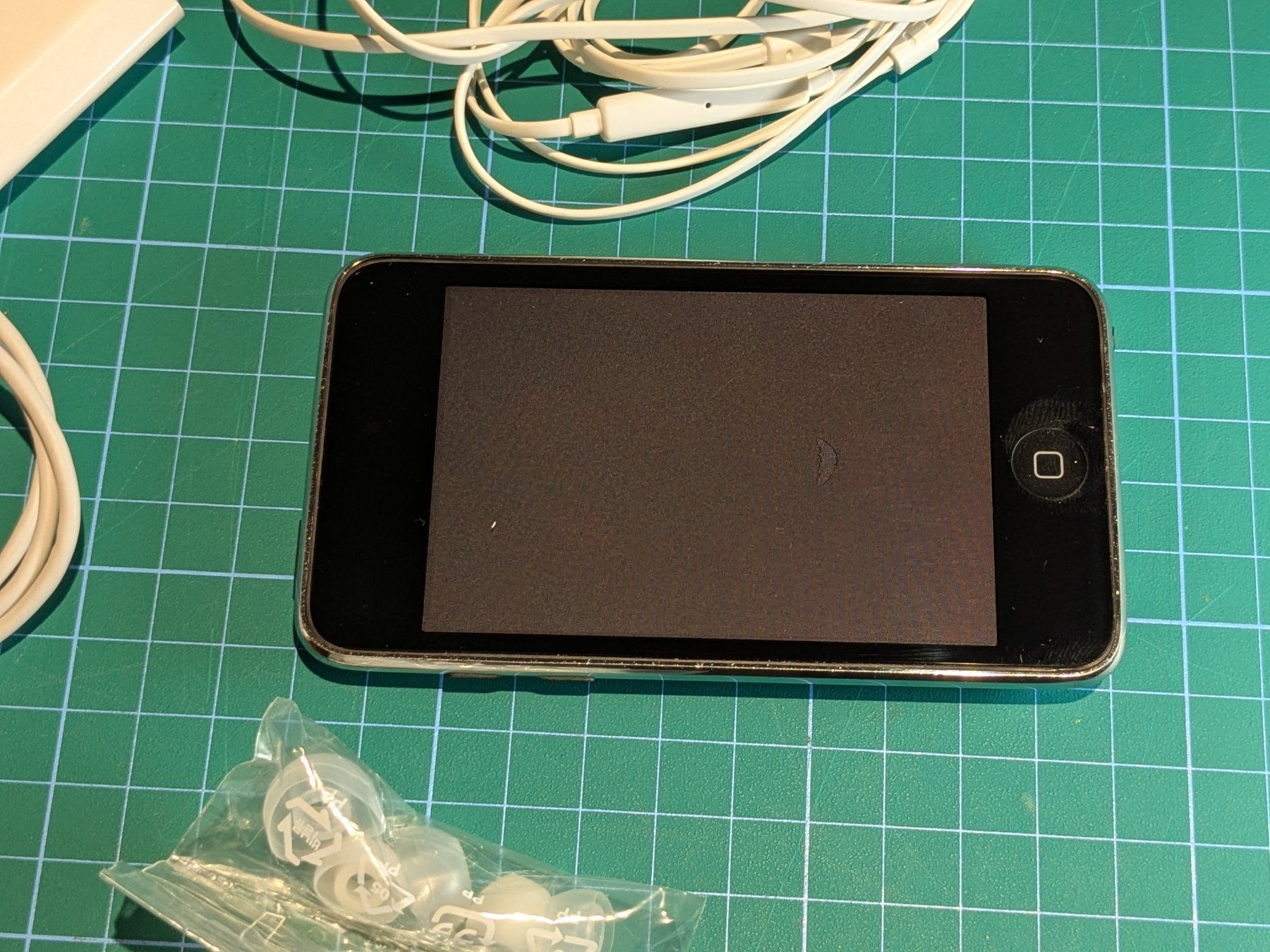 Apple Lecteur media portable: iPod 2nd Generation 32GB – D'occasion à Bern par F_M_A 5