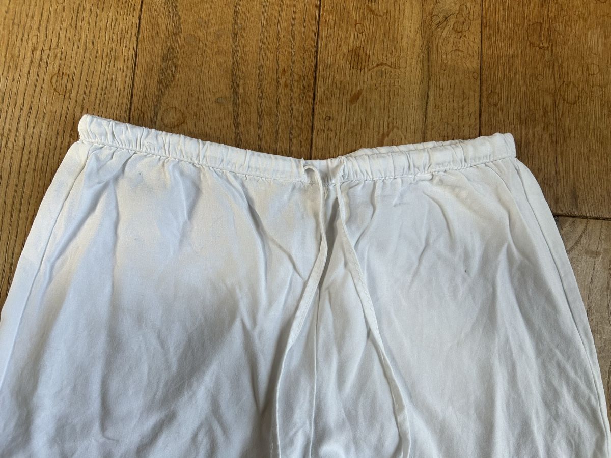 Pull&Bear Hosen: Sommerhose weiss Grösse S von PULL&BEAR – Gebraucht aus Frauenfeld von jae_vs6j 1