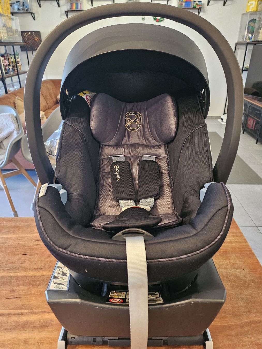 Cybex Seggiolini per auto: Babyschale Cybex Anton 5 + Cybex Anton Base 2-Fix – Usato da Baar venduto da Naedels-Kreationen 6
