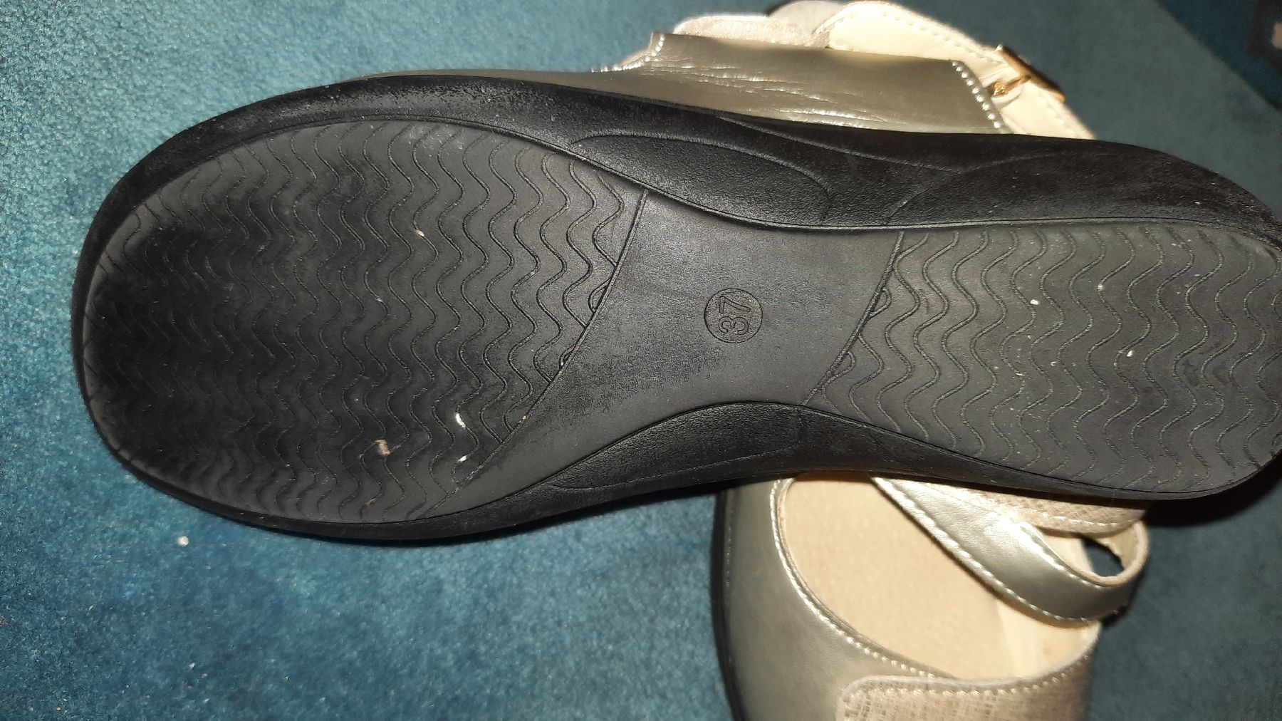 Scarpe da donna: Sandalen Gr 37 – Usato da Zuchwil venduto da bvj_5t82 1