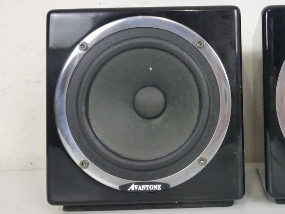 Casse acustiche: Avantone MixCube Active OHNE NETZTEIL – Usato da Gontenschwil venduto da MultimediaAndMore