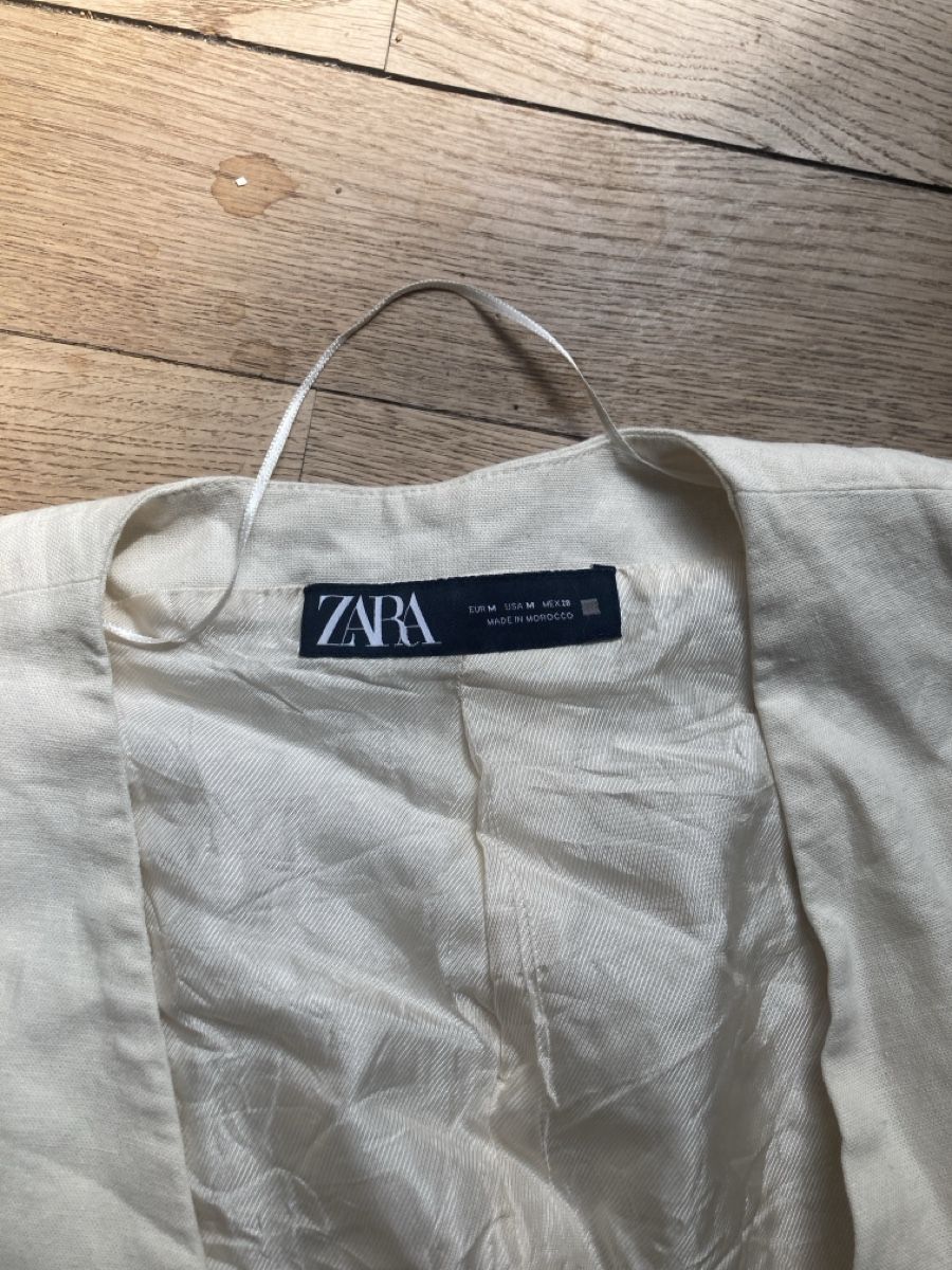 Zara Gilet & Giacche senza maniche: Gilet Zara M – Usato da Basel venduto da Nomagusa 1