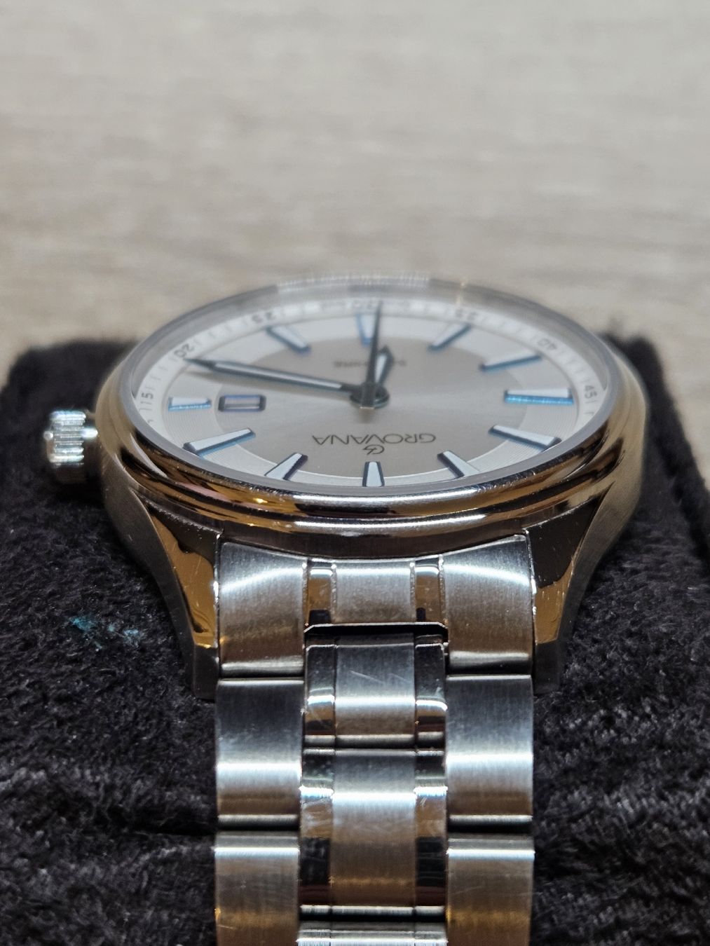 Uhren: Grovana Swiss Made 32mm – Gebraucht aus Vevey von Photech 2