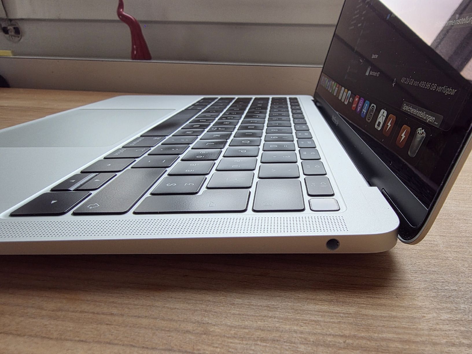 Apple Notebook: Apple MacBook air 8/512 95% akku mit Hülle – Usato da Biberist venduto da Volo28 4