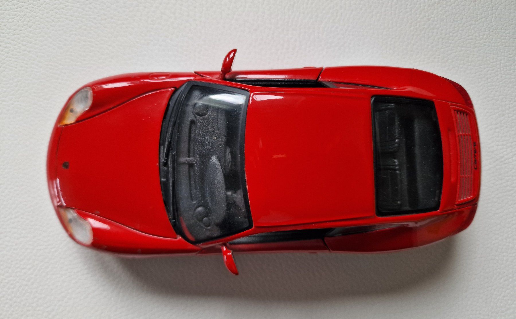 Porsche Modellini d'auto: Porsche Carrera 996 – Usato da Möriken AG venduto da Flamingo73 1