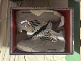  Jordan 4 Retro Frozen Moments (Damen) Grösse 44.5