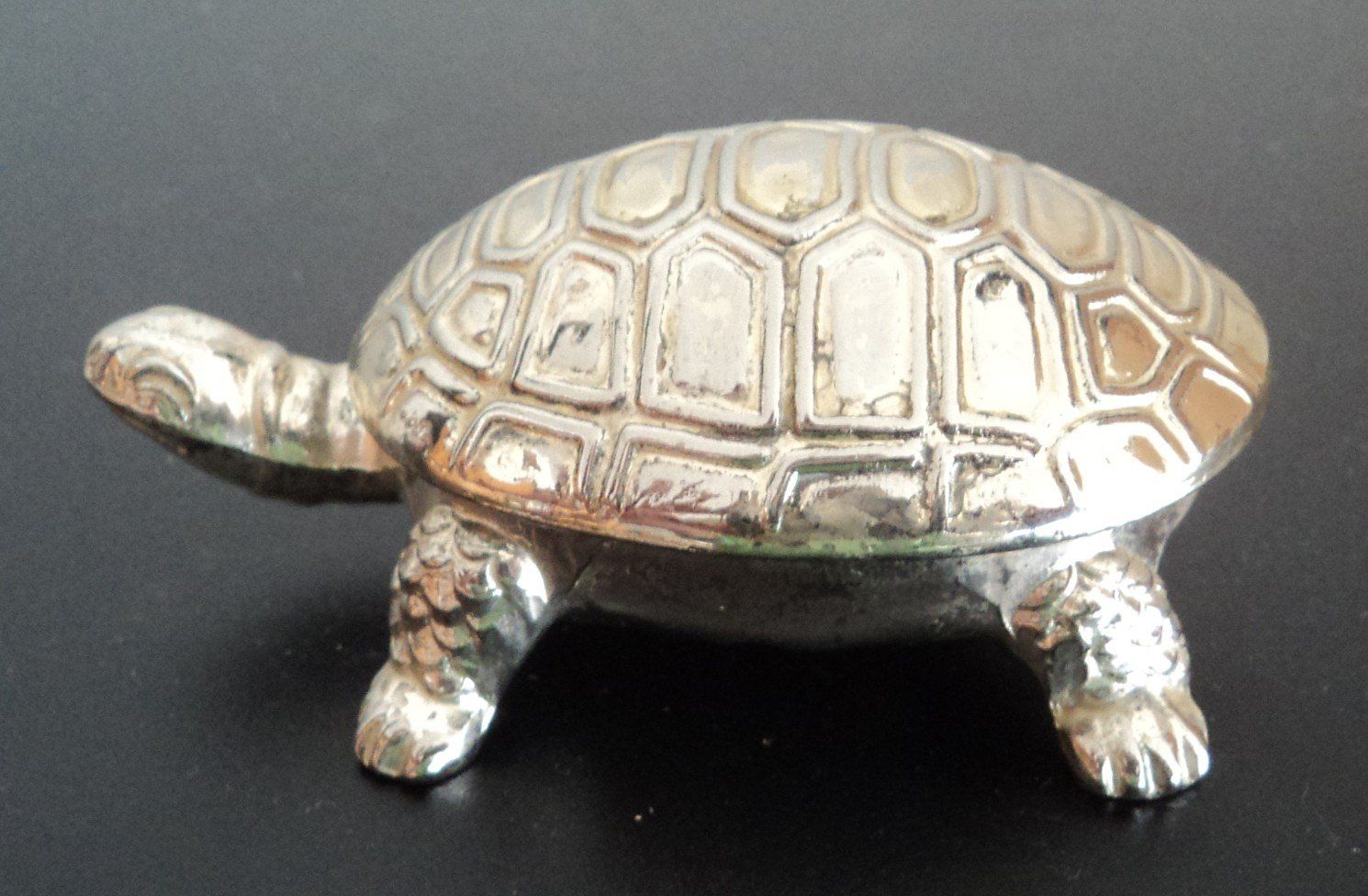 Contenitori & Simili: Vintage Schildkrotendose – Usato da Basel venduto da maripas17