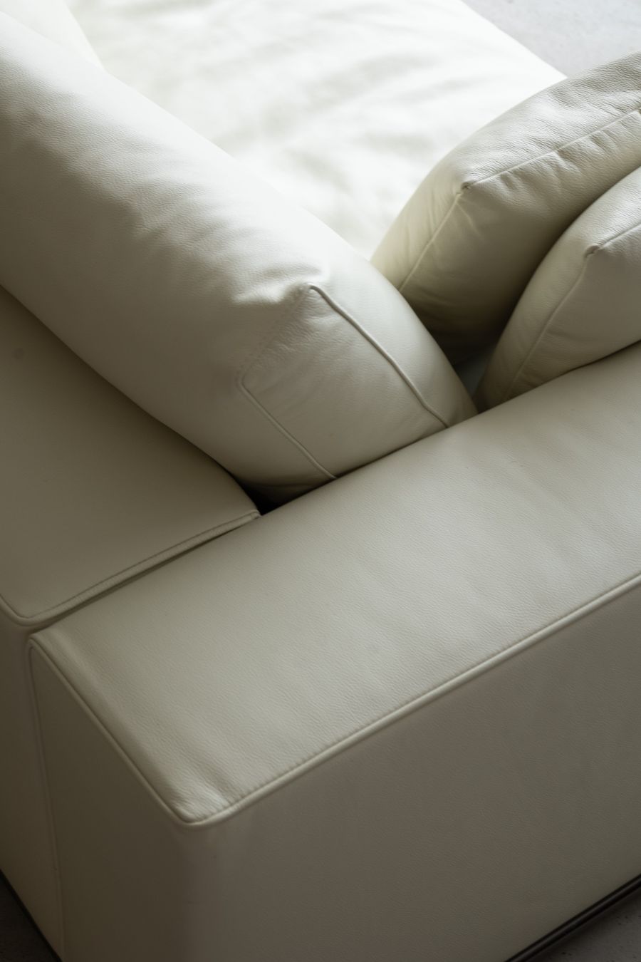 Minotti Divani: Minotti Hamilton Leder Lounge NP 10000 CHF – Usato da Andermatt venduto da sunshine2025 8
