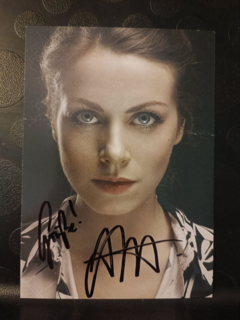 Autografi: Alice Dwyer - handsignierte Autogrammkarte – Usato da Menziken venduto da Artographs