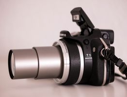 Olympus SP-550UZ Digitalkamera – 18-fach optischer Zoom