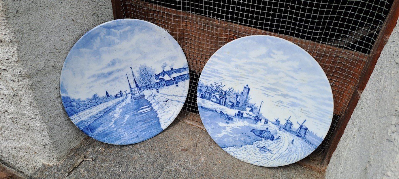 Piatti: Ensemble d'assiettes murales Delft/ Wandteller-Set Delft – Usato da Fribourg venduto da SD1910 3
