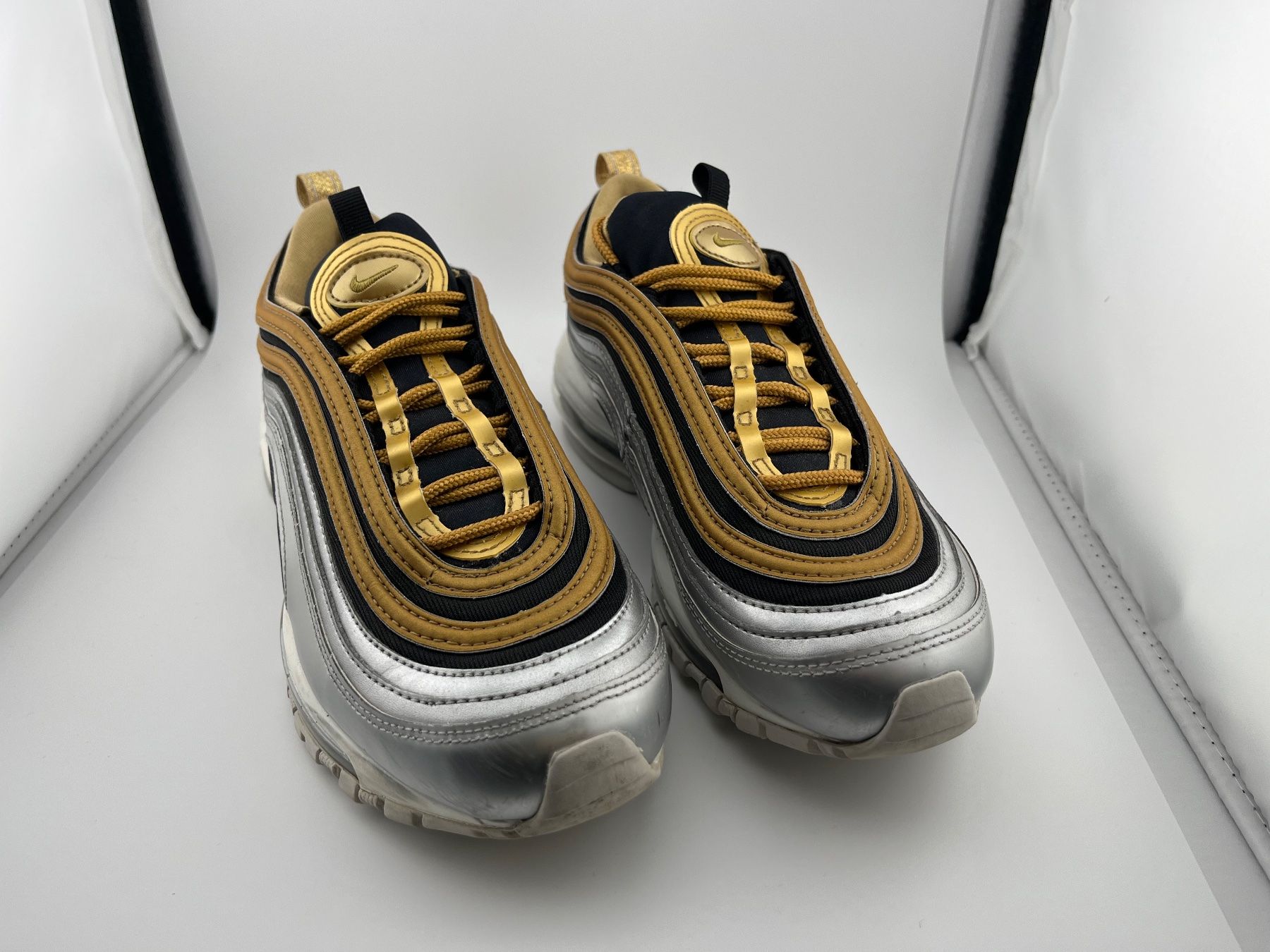 Nike Scarpe da donna: Nike 97 Grösse 37.5 Gold – Usato da Schwenden venduto da Noppenwelt.ch 2