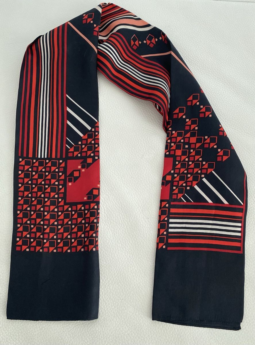 Foulard & Sciarpe: Seiden Schal 🌸 – Usato da Opfikon venduto da Luis144