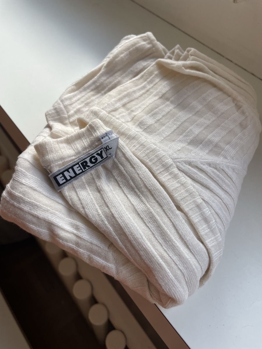 Top: Top, Rippstrick, weiss écru, Gr. S-XL – Usato da Zürich venduto da Carlajimena 1