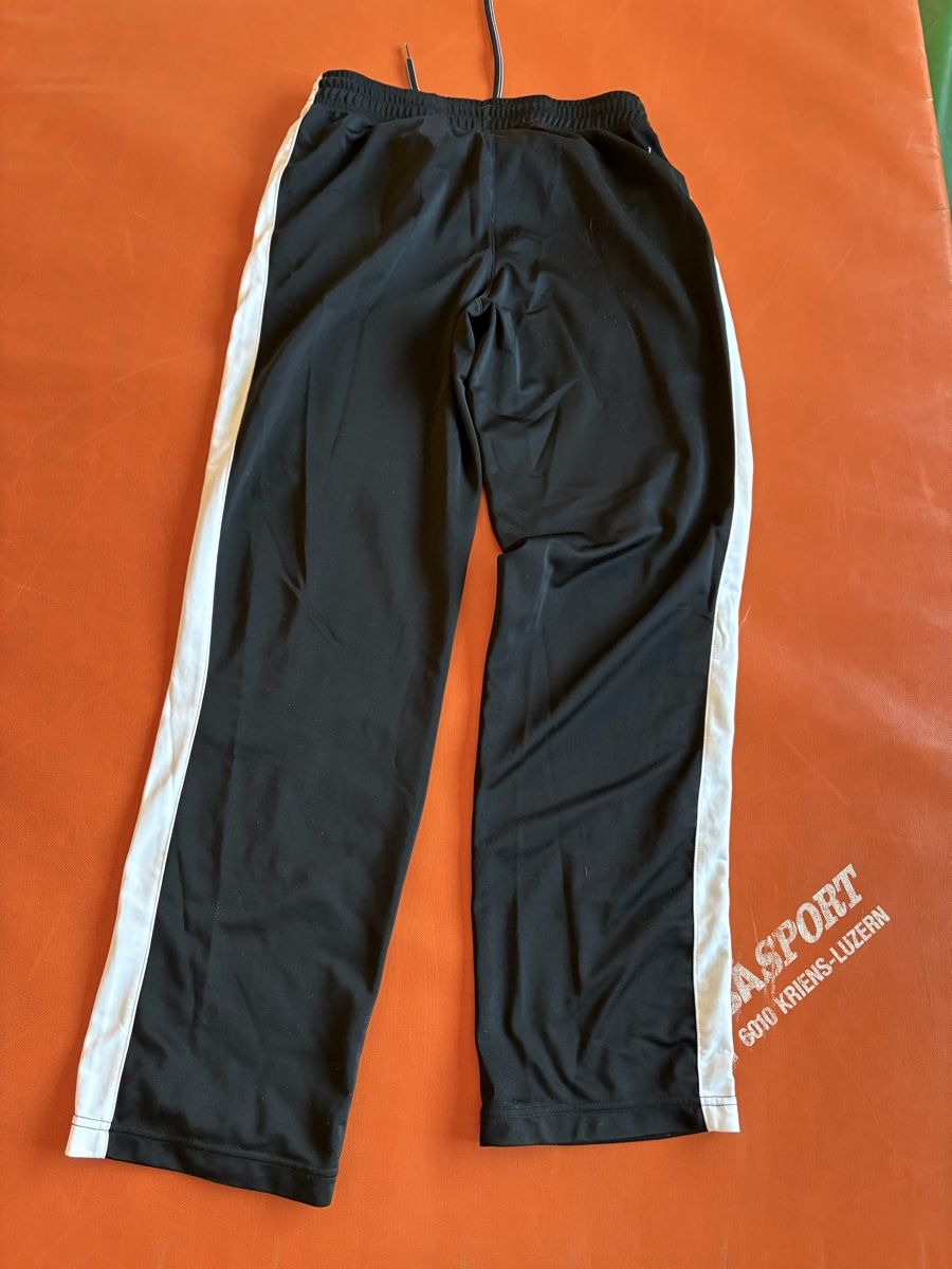 Puma Pantaloni: Kaum getragene PUMA Trainerhose Grösse M – Usato da Zürich venduto da Tilo-blue 1