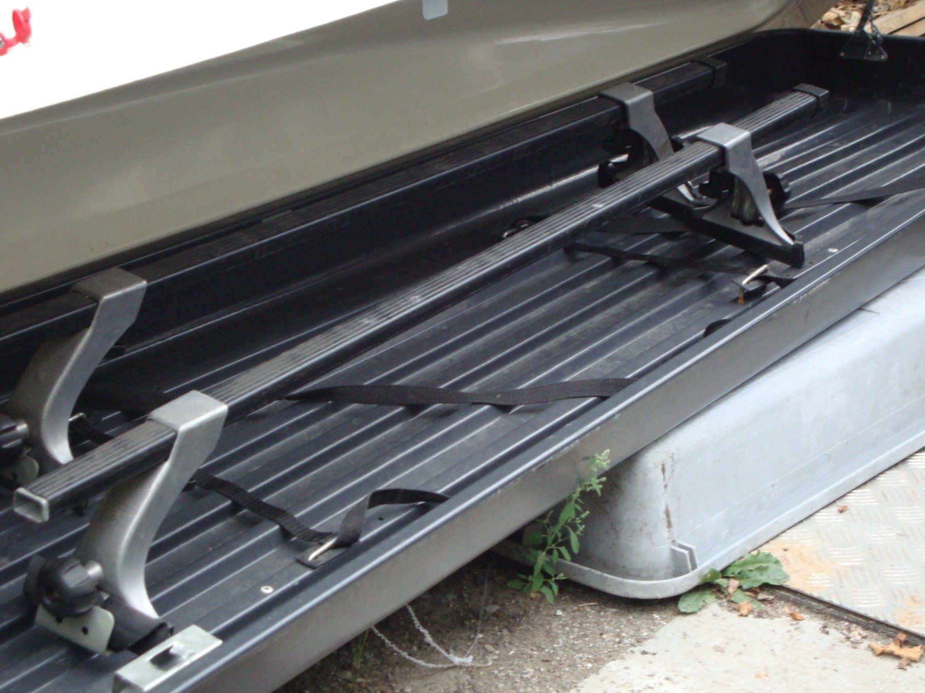 Dachboxen: Dachbox – Gebraucht aus Thun von Velo-7 3