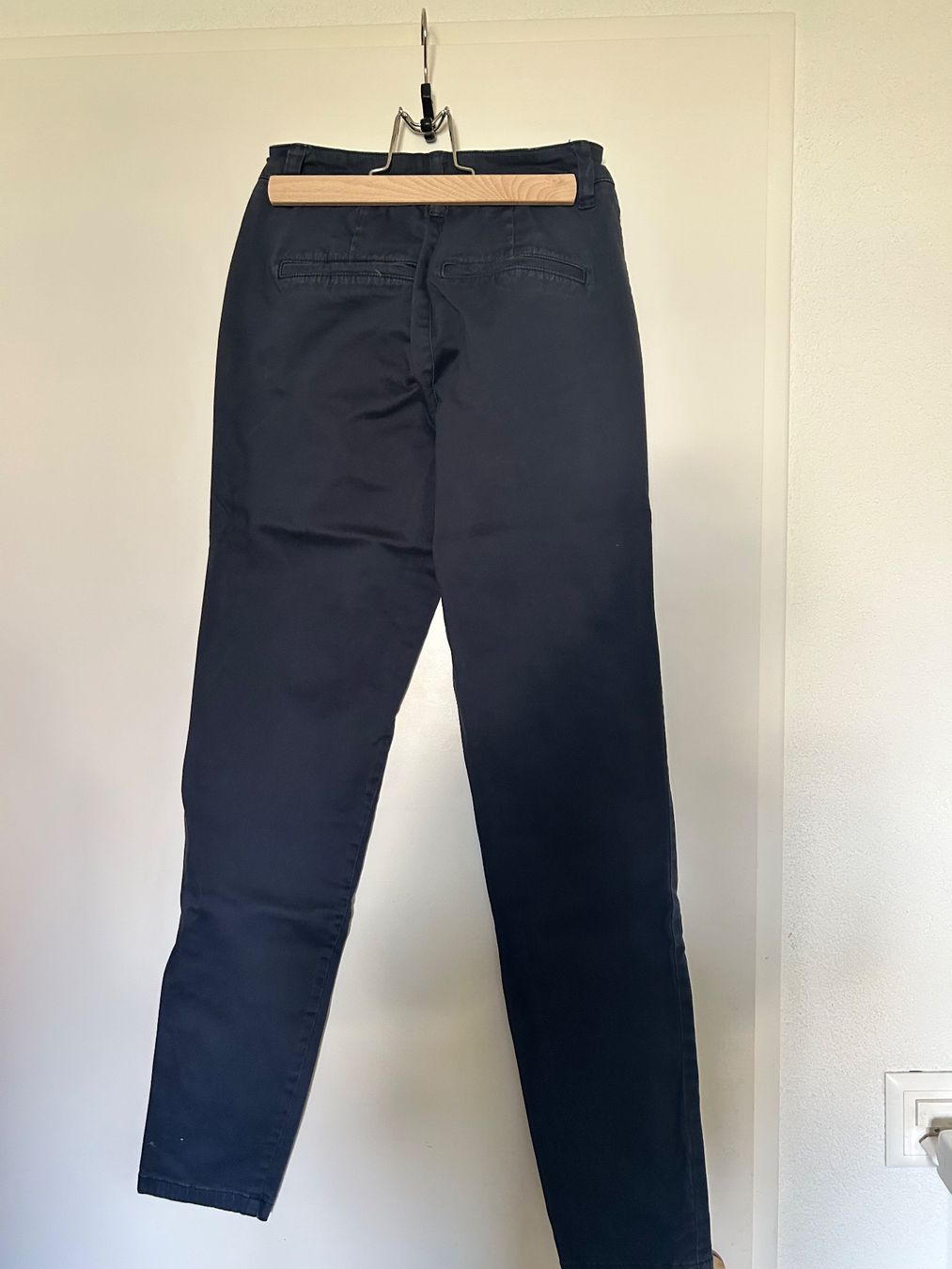 Only Pantalons: Only Stoffhose für Damen – D'occasion à Bad Ragaz par ocl_2fyc 1