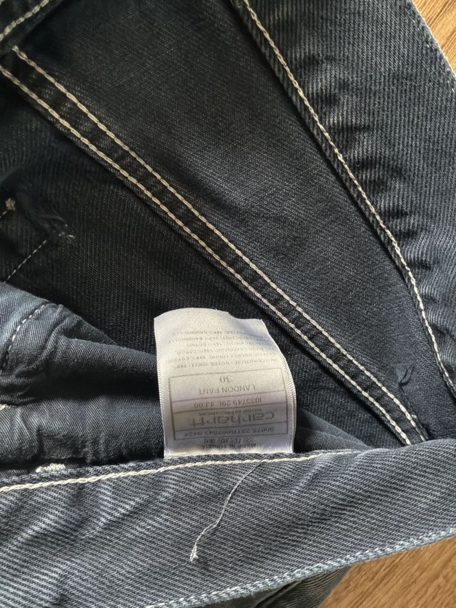 Carhartt Jeans: Carhartt Jeans Grösse 30 dunkelblau – Usato da Zürich venduto da lio_prx5 2