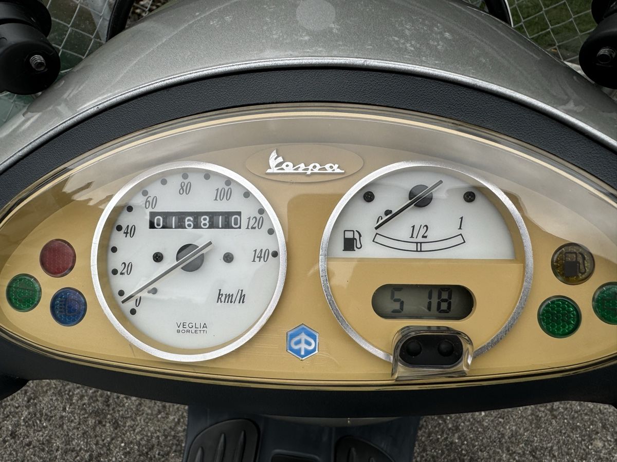 Piaggio Strada: Piaggio Vespa 125 – Usato da Spreitenbach venduto da Schumacher 5