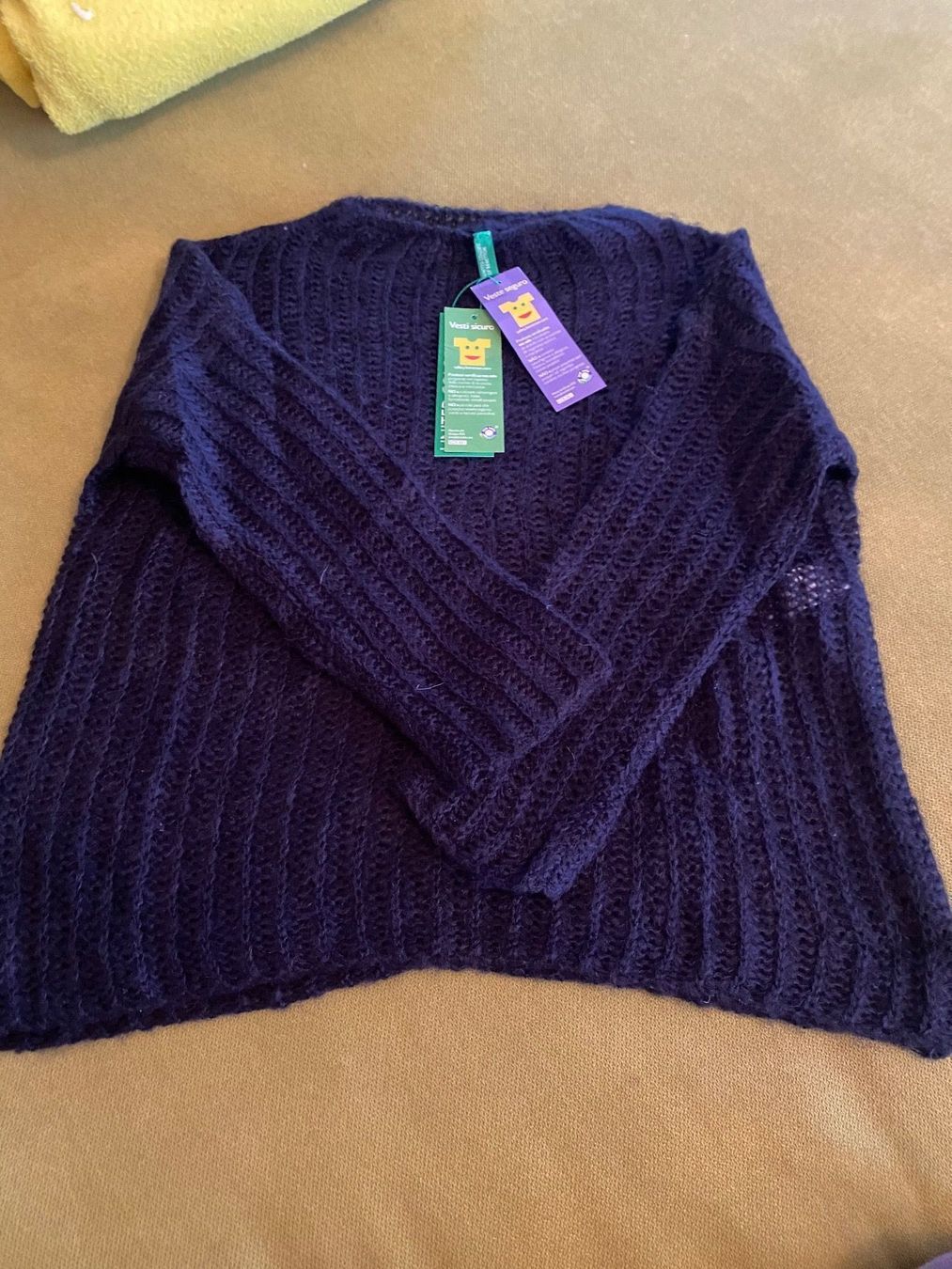 Kleiderpakete & -sets: Benetton Mädchenset Gr.120 Nr.10 – Neu (gemäss Beschreibung) aus Bettlach von Saray0 2