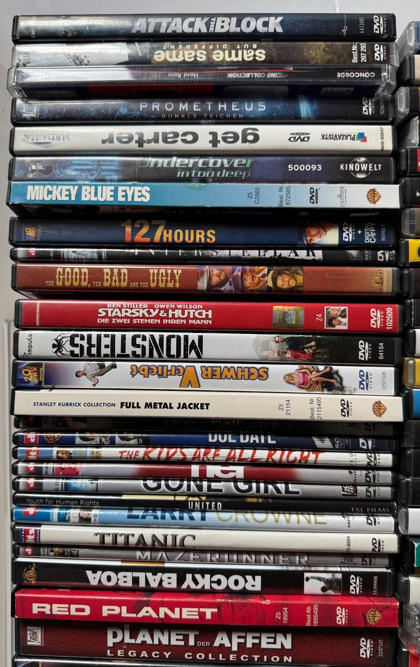 Tutti i DVDs: DVD Sammlung: 116 Filme diverser Genres – Usato da Wildberg venduto da wild59 4