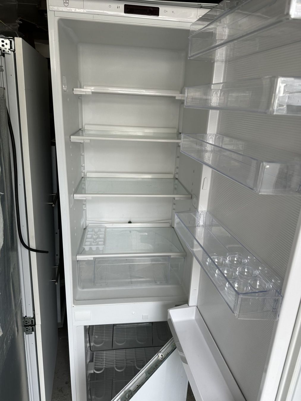 V-Zug Frigoriferi: Einbaukühlschrank V Zug – Usato da Glattbrugg venduto da ani1234 1