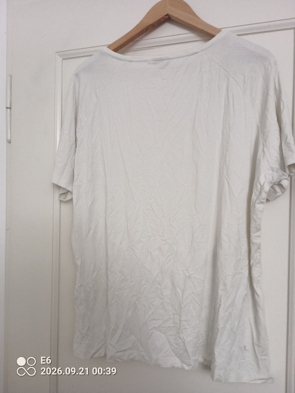 T-shirt: Short mit Glitzer – Usato da Zürich venduto da Mitzi6 1
